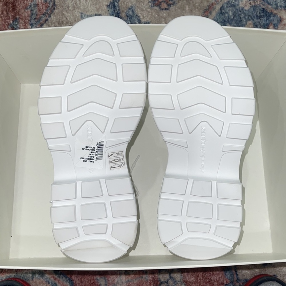 ‼️$750 MCQUEEN SNEAKERS‼️NEW‼️ - Picture 8 of 8